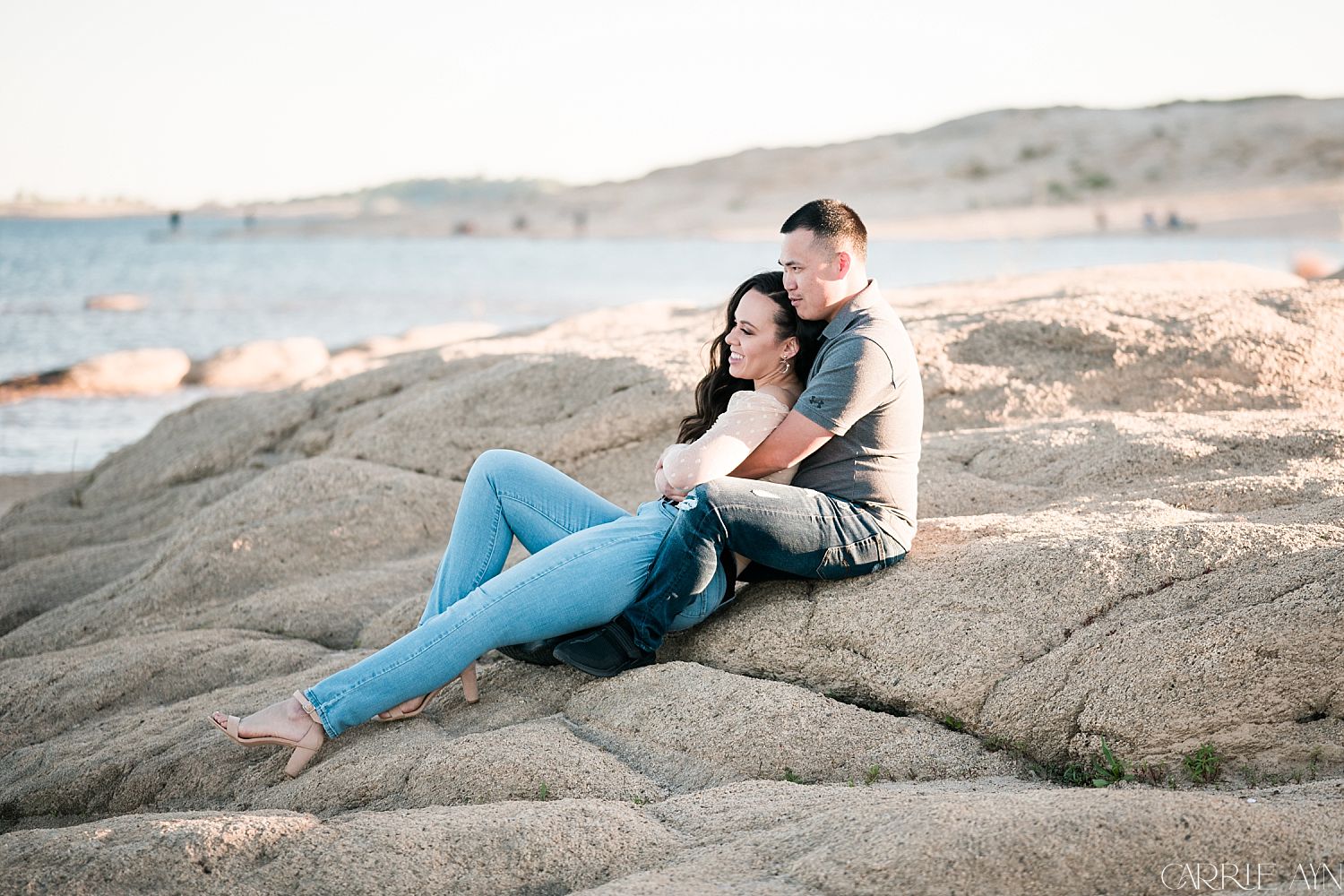 Folsom Lake Engagement Photos